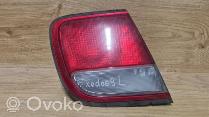 Mazda Xedos 9 Lampy tylnej klapy bagażnika 22661693