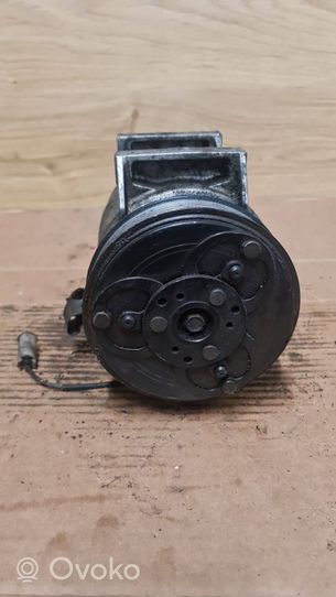 Volvo XC70 Air conditioning (A/C) compressor (pump) 