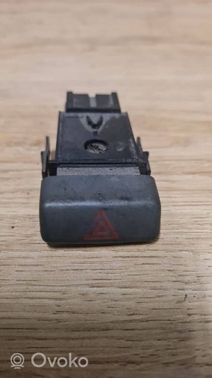 Volvo S40, V40 Hazard light switch 30864284