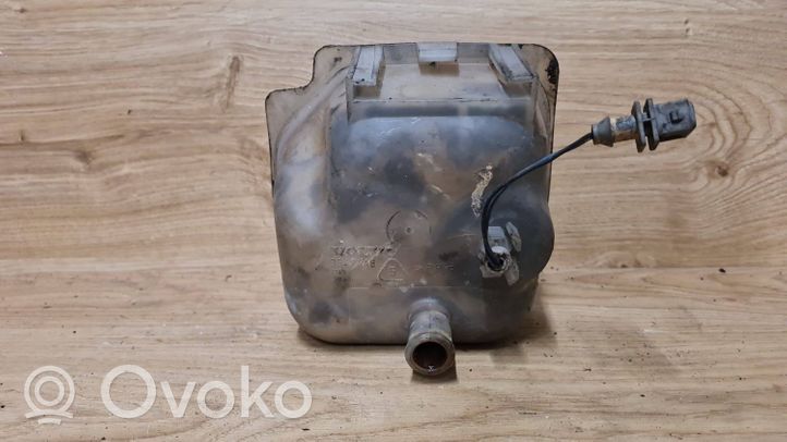 Volvo 850 Vase d'expansion / réservoir de liquide de refroidissement 3547446