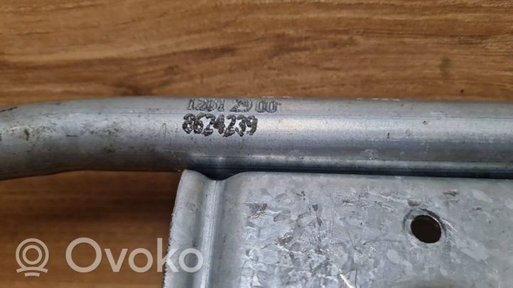 Volvo S60 Front wiper linkage 8624239