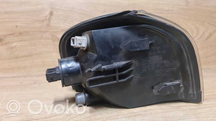 Volvo S80 Indicatore di direzione anteriore 8678112