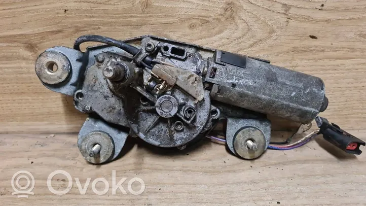 Ford Mondeo MK I Motor del limpiaparabrisas trasero 0390201521