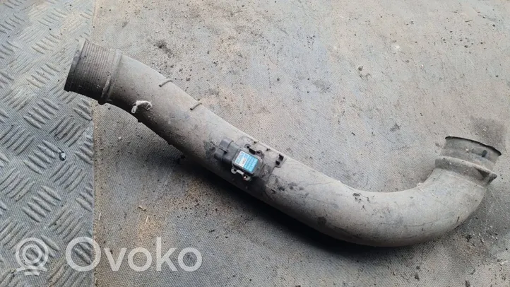 Volvo V40 Tube d'admission de tuyau de refroidisseur intermédiaire 30620813