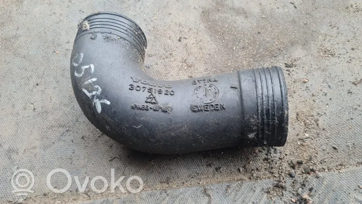 Volvo C30 Tube d'admission de tuyau de refroidisseur intermédiaire 30751920