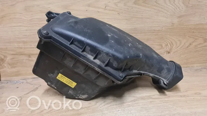 Volvo S40 Oro filtro dėžė 31274872