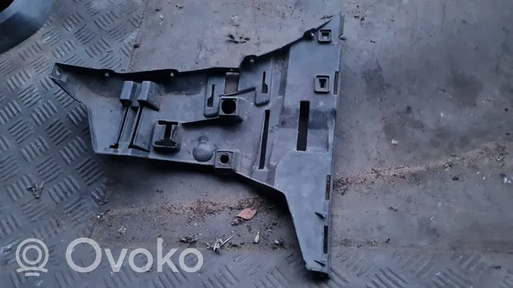 Volvo V70 Front bumper mounting bracket 09190303