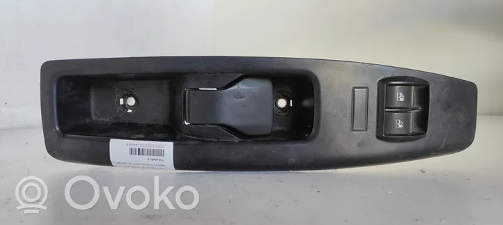 Opel Combo D Electric window control switch 735484919