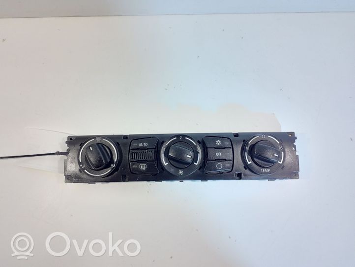 BMW 5 E60 E61 Oro kondicionieriaus/ klimato/ pečiuko valdymo blokas (salone) 11419110