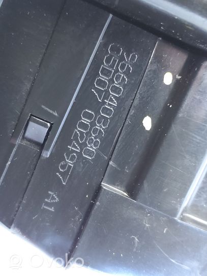 Citroen C4 Grand Picasso Slēdzene aizmugurējam logam 9660403680