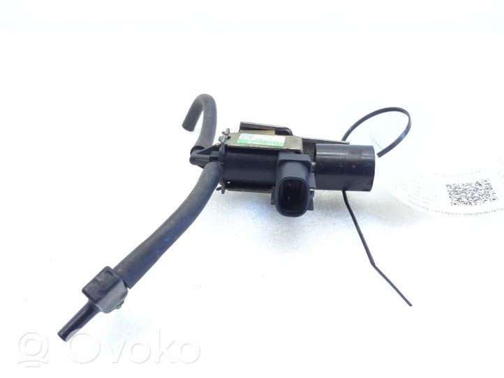 Toyota Camry Turboahtimen magneettiventtiili 258600A010