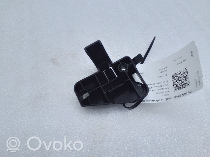 Volvo V60 Ajovalon kannake 31353830