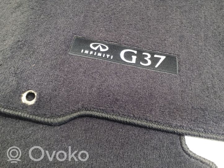 Infiniti G37 Комплект автомобильного коврика G49001NL