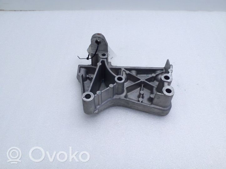 Nissan Qashqai Support, suspension du moteur 112317173R