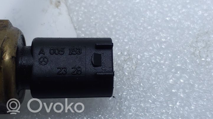 Mercedes-Benz B W246 W242 Oil temperature sensor A0051532328