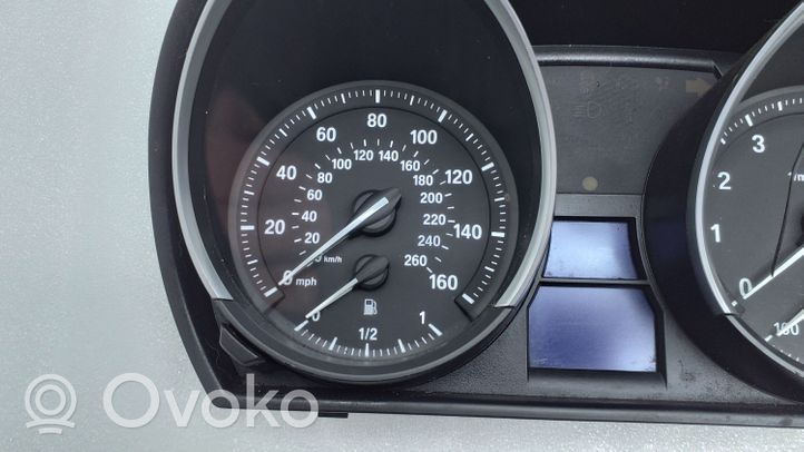 BMW Z4 E89 Compteur de vitesse tableau de bord 775001737
