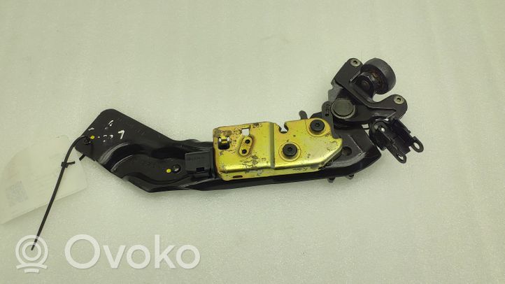 Chrysler Voyager Sliding door lock 4125512