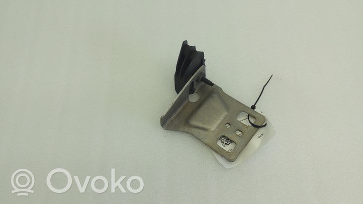 Citroen C3 Support de montage de pare-chocs avant 9804370880