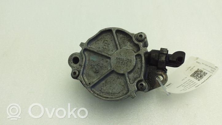 Citroen C4 I Pompe à vide D15628