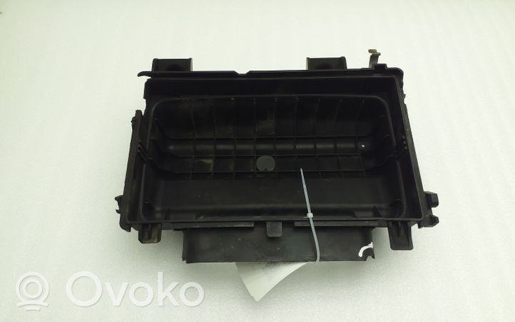 Suzuki Vitara (LY) Autres pièces compartiment moteur 7056996