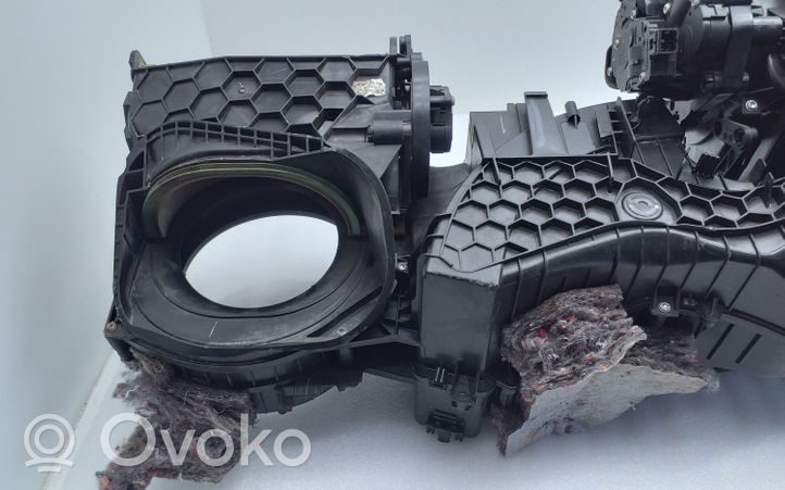 BMW 1 F20 F21 Комплект воздушного узла салона 9207085