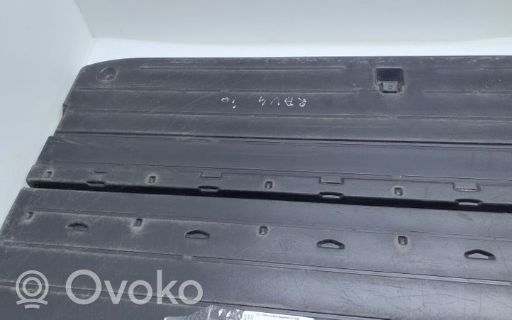 Toyota RAV 4 (XA30) Wykładzina bagażnika 5841042030