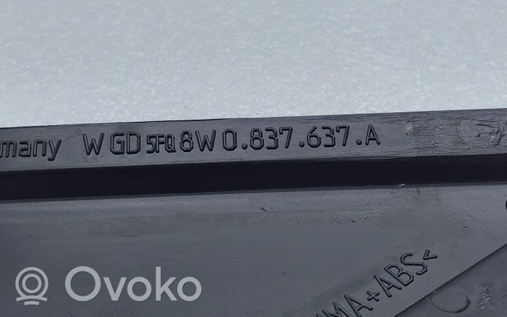 Audi A4 S4 B9 Rivestimento modanatura del vetro della portiera anteriore 8W0837637A