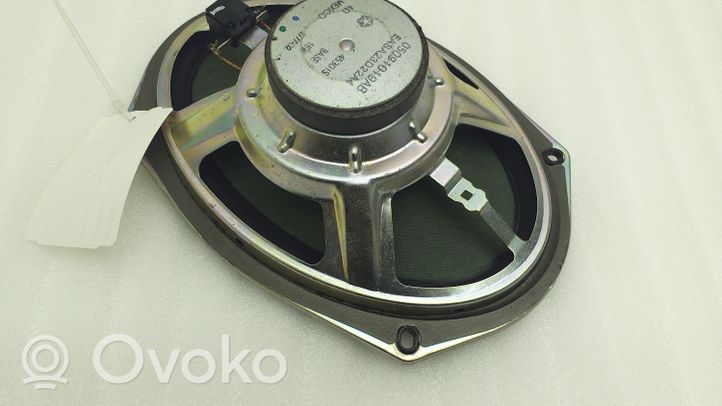 Dodge Grand Caravan Takaoven kaiutin 05091019AB