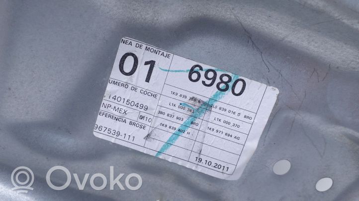 Volkswagen Golf VI Takaikkunan nostomekanismi ilman moottoria 1K9839756A