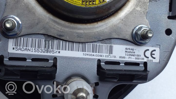 Toyota Aygo AB40 Poduszka powietrzna Airbag kierownicy TGA09A01001