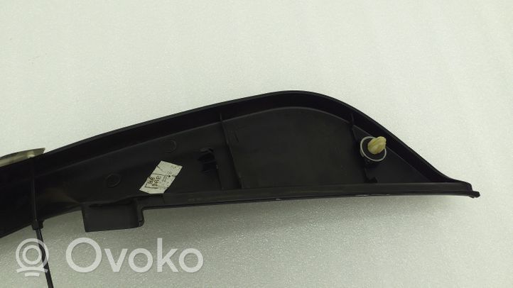 Toyota Aygo AB40 Inne części wnętrza samochodu 674920H030