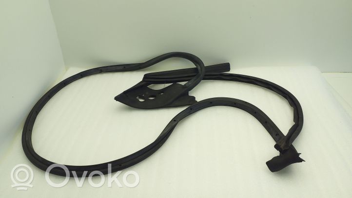 Audi A5 8T 8F Rubber seal front coupe door 8T0837912