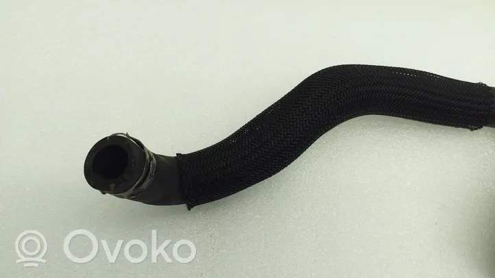 Volvo XC60 Tubo flessibile del liquido di raffreddamento del motore 30757896