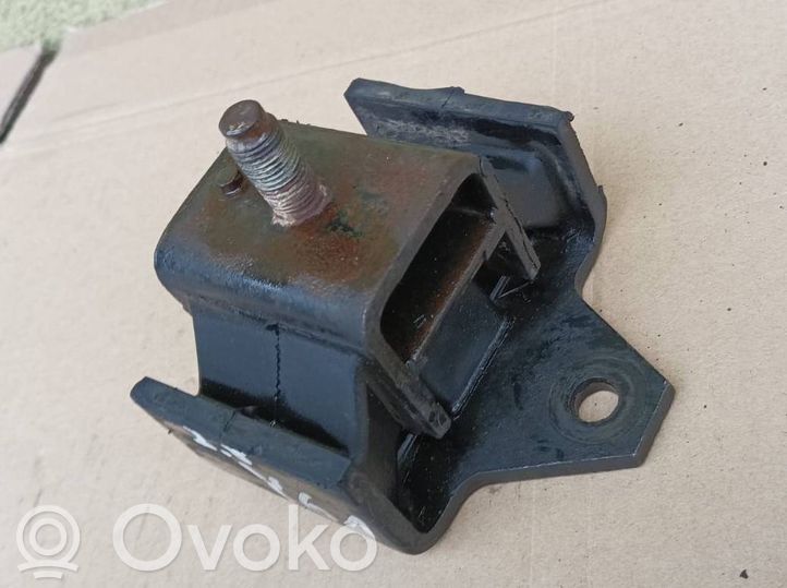 SDG2681 Nissan Patrol Y61 Engine mount vacuum valve Used car part