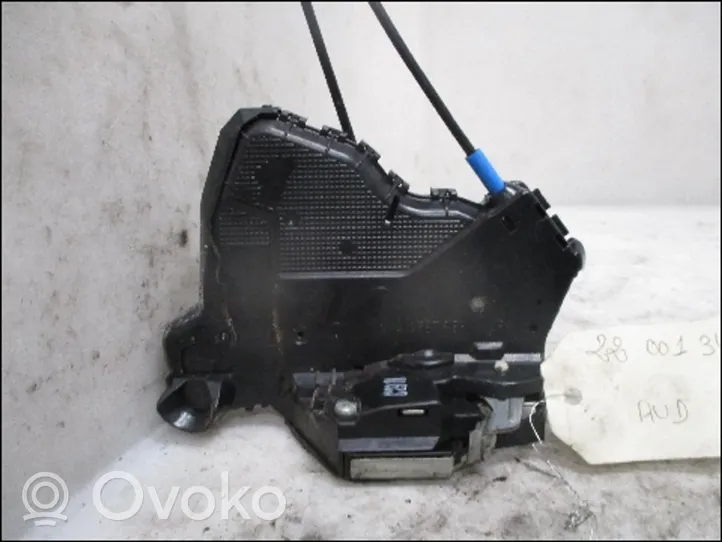 Toyota Auris 150 Zamek drzwi przednich 6903002220