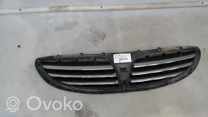 SsangYong Kyron Grille de calandre avant 7945109000