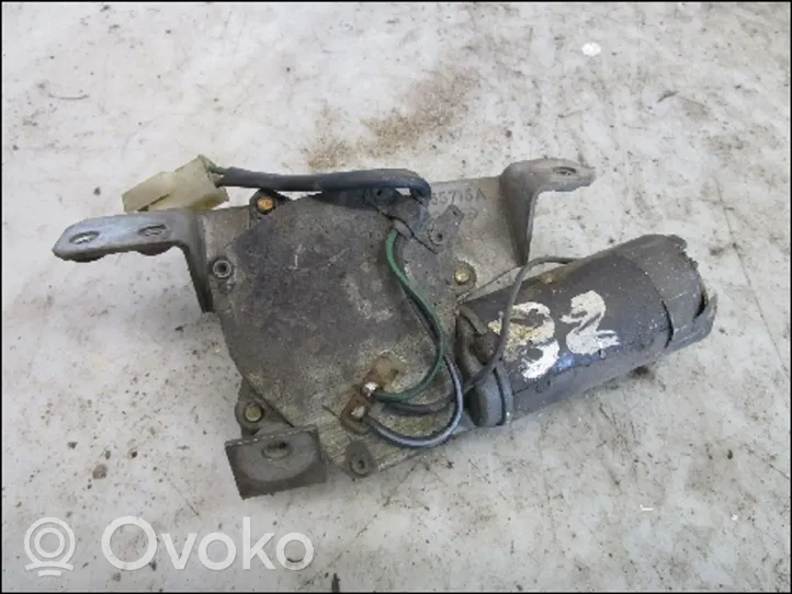 Volkswagen Golf I Motor del limpiaparabrisas trasero 171955713B