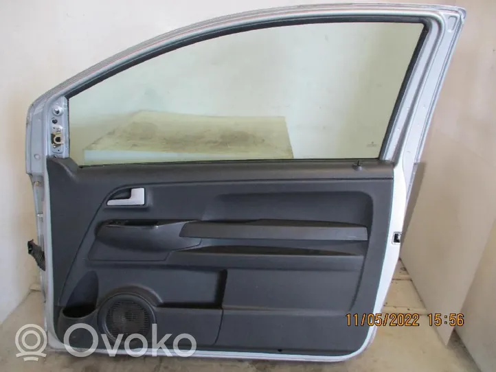 Volkswagen Fox Drzwi przednie 5Z3831056KGRU