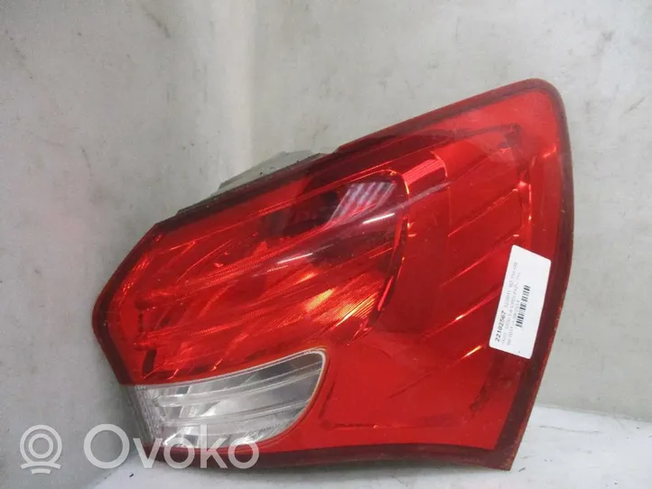 Hyundai ix20 Takavalot 924121K000