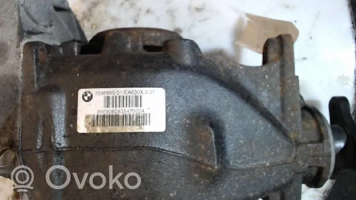 BMW 1 E81 E87 Takatasauspyörästö 33107566170