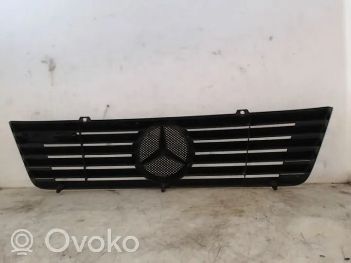 Mercedes-Benz Sprinter W901 W902 W903 W904 Atrapa chłodnicy / Grill 9018800183