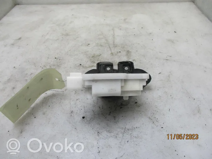 Nissan Qashqai Loquet de verrouillage de hayon 905024EA0B