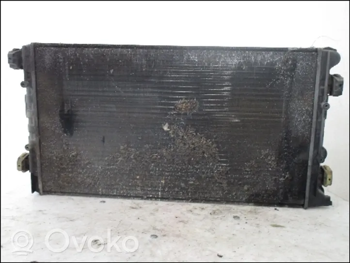 Volkswagen New Beetle Radiateur de refroidissement 1C0121253A