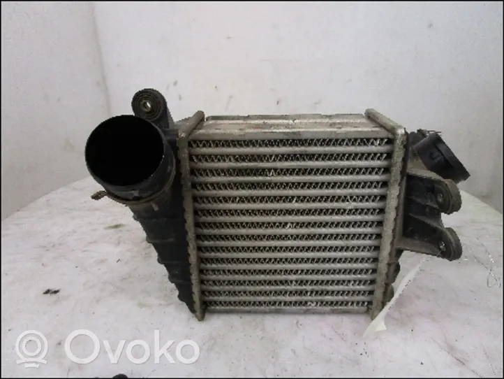 Volkswagen New Beetle Chłodnica powietrza doładowującego / Intercooler 1C0145803A