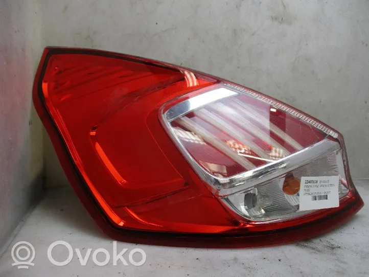 Ford Fiesta Lampa tylna 2141258