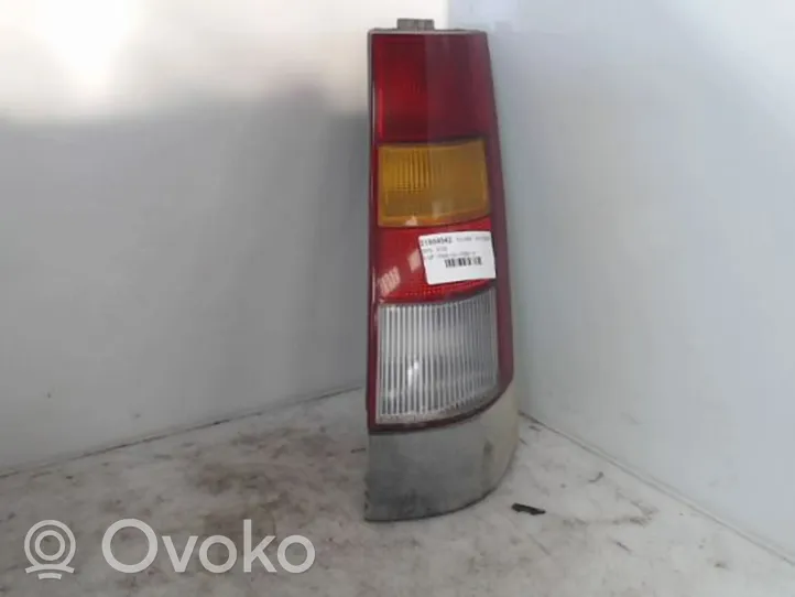 Renault Super R5 Lampa tylna 7701030773