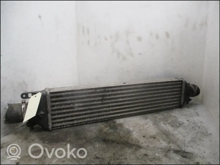 Alfa Romeo Giulietta Chłodnica powietrza doładowującego / Intercooler 51783791