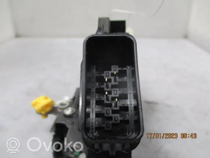 Ford Ka Zamek drzwi przednich 2435710