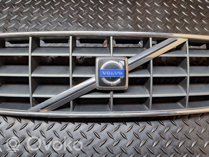 Volvo XC70 Grille calandre supérieure de pare-chocs avant 9190986