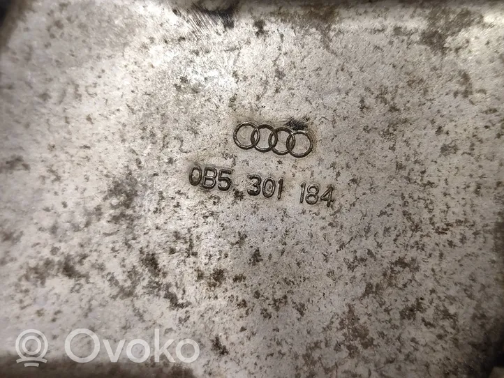 Audi A7 S7 4G Vaihdelaatikon kannake 0B5301184